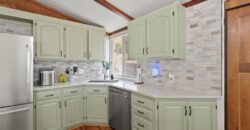 1907 NE 57th Street, Gladstone, MO 64118