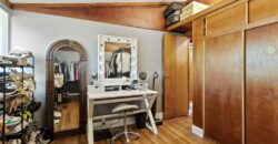 1907 NE 57th Street, Gladstone, MO 64118