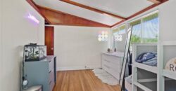 1907 NE 57th Street, Gladstone, MO 64118