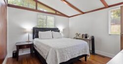 1907 NE 57th Street, Gladstone, MO 64118