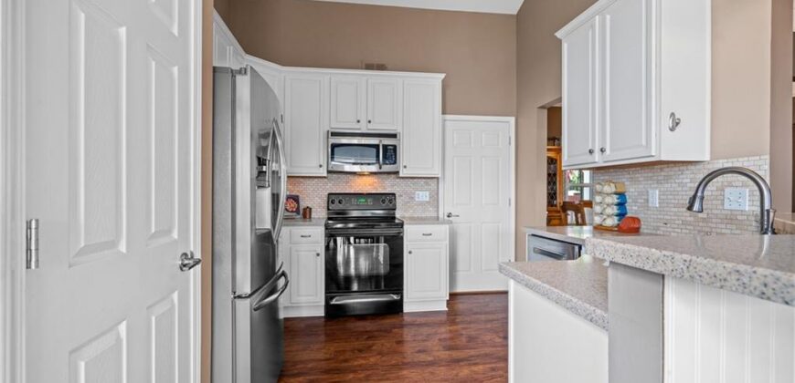 908 Glendale Road, Liberty, MO 64068