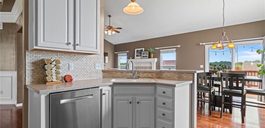908 Glendale Road, Liberty, MO 64068