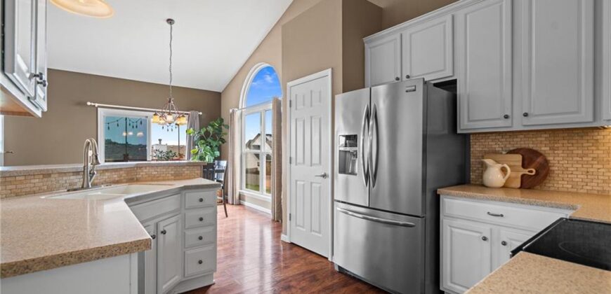 908 Glendale Road, Liberty, MO 64068