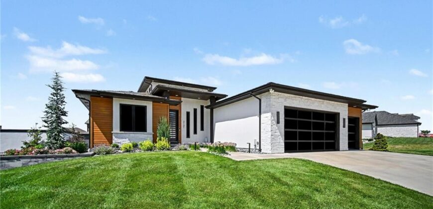 2131 NW Palisades Drive, Riverside, MO 64150