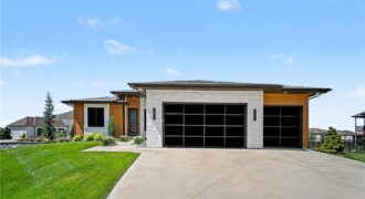 2131 NW Palisades Drive, Riverside, MO 64150