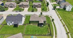 10802 N Oakland Avenue, Kansas City, MO 64157