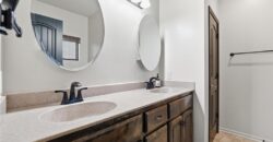 10802 N Oakland Avenue, Kansas City, MO 64157