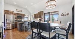 10802 N Oakland Avenue, Kansas City, MO 64157