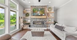 12820 NW Crooked Road, Parkville, MO 64152