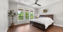 12820 NW Crooked Road, Parkville, MO 64152