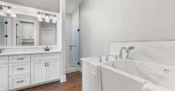 12820 NW Crooked Road, Parkville, MO 64152