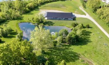12820 NW Crooked Road, Parkville, MO 64152