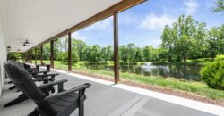 12820 NW Crooked Road, Parkville, MO 64152