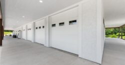 12820 NW Crooked Road, Parkville, MO 64152