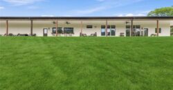 12820 NW Crooked Road, Parkville, MO 64152