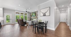 12820 NW Crooked Road, Parkville, MO 64152