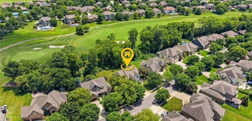 10301 N BROOKLYN Avenue, Kansas City, MO 64155