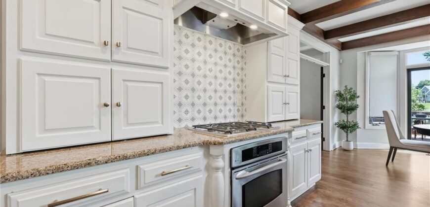10301 N BROOKLYN Avenue, Kansas City, MO 64155