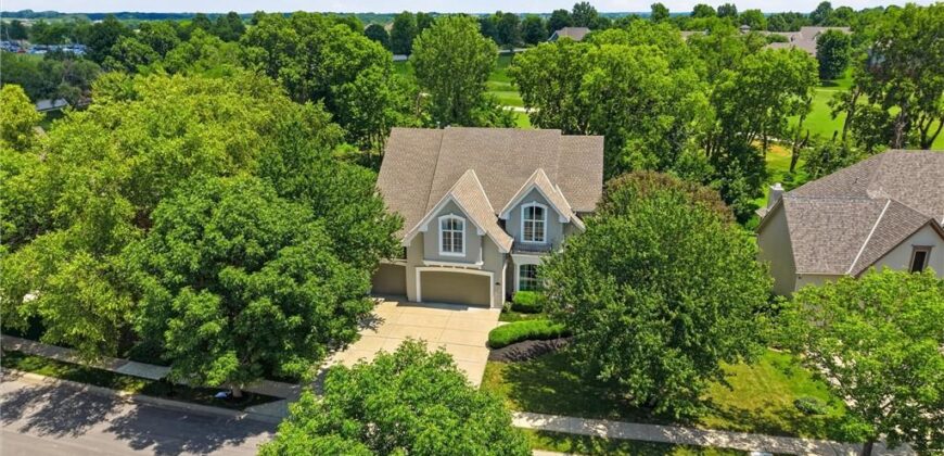 10301 N BROOKLYN Avenue, Kansas City, MO 64155