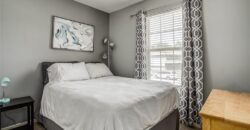 6814 N PONTIAC Avenue, Kansas City, MO 64151