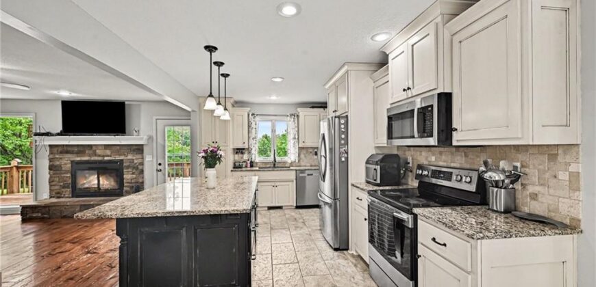 17503 Baxter Road, Lawson, MO 64062