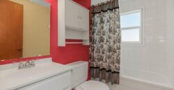 7606 NW Pampas Lane, Parkville, MO 64152
