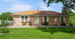 7606 NW Pampas Lane, Parkville, MO 64152