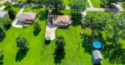 7606 NW Pampas Lane, Parkville, MO 64152