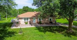 7606 NW Pampas Lane, Parkville, MO 64152
