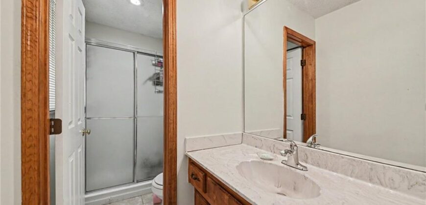 4123 N Troost Avenue, Kansas City, MO 64116