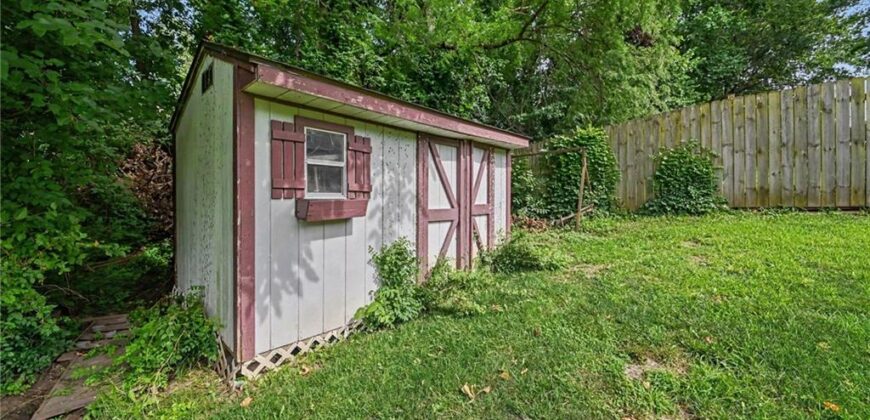 4123 N Troost Avenue, Kansas City, MO 64116