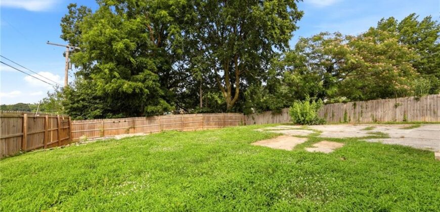 4142 N Lister Avenue, Kansas City, MO 64117