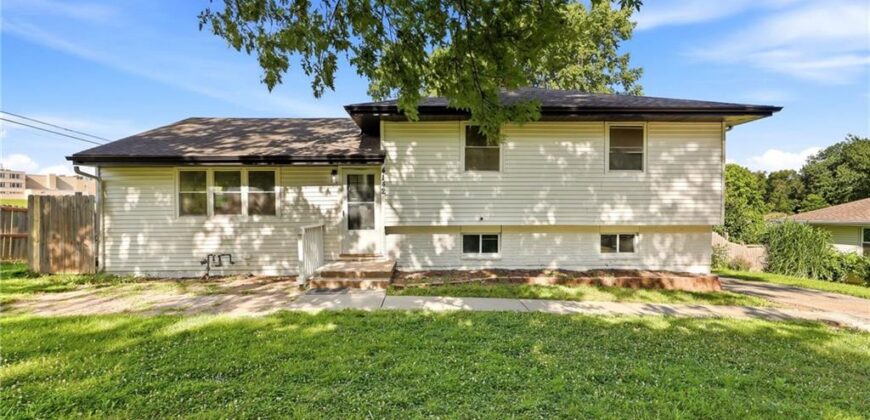 4142 N Lister Avenue, Kansas City, MO 64117