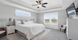 10411 N Chelsea Avenue, Kansas City, MO 64156