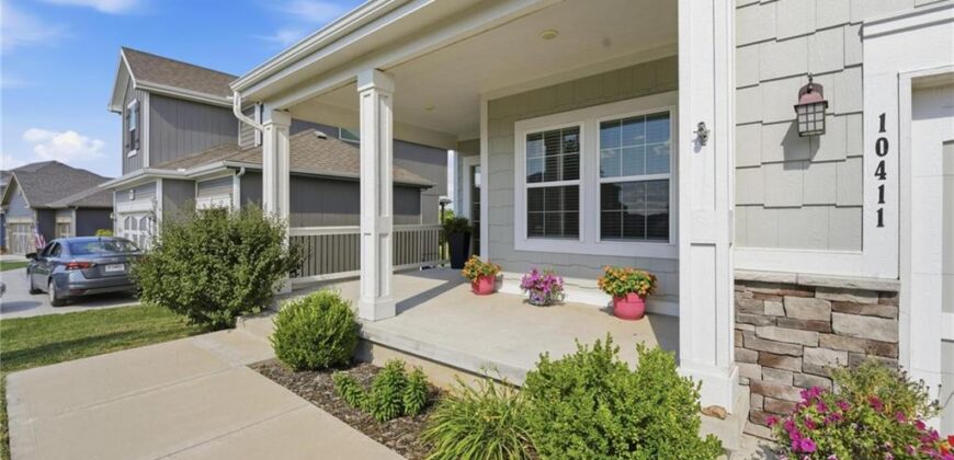 10411 N Chelsea Avenue, Kansas City, MO 64156