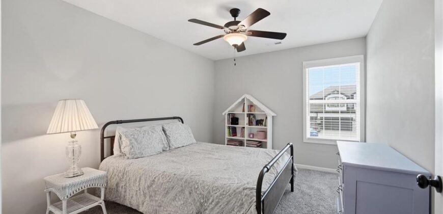 10411 N Chelsea Avenue, Kansas City, MO 64156