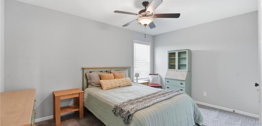 10411 N Chelsea Avenue, Kansas City, MO 64156