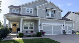 10411 N Chelsea Avenue, Kansas City, MO 64156