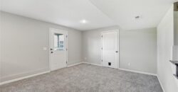 10411 N Chelsea Avenue, Kansas City, MO 64156