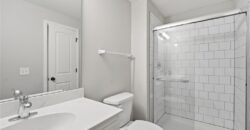 10411 N Chelsea Avenue, Kansas City, MO 64156