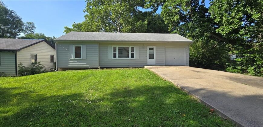 4819 NE 47TH Street, Kansas City, MO 64117