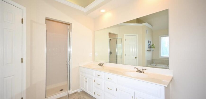 6100 N Cypress Avenue, Kansas City, MO 64119
