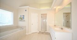 6100 N Cypress Avenue, Kansas City, MO 64119