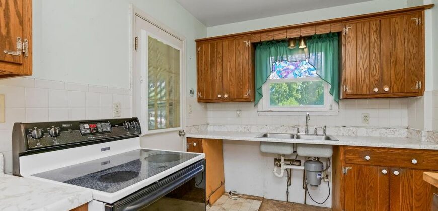 3214 NE Vivion Road, Kansas City, MO 64119
