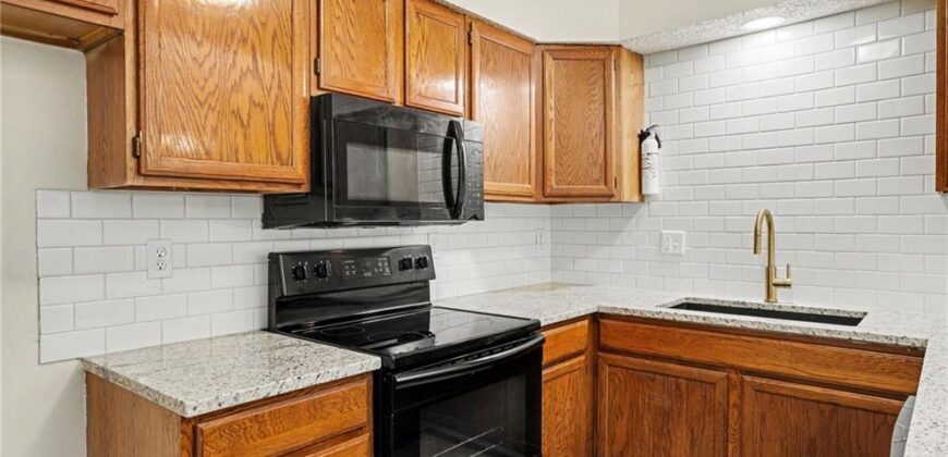 7028 N Fisk Court, Kansas City, MO 64151