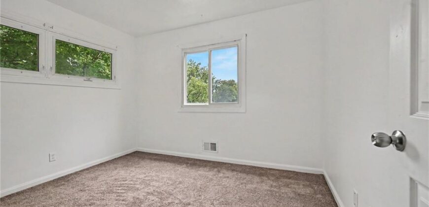 6108 N Howard Avenue, Kansas City, MO 64118