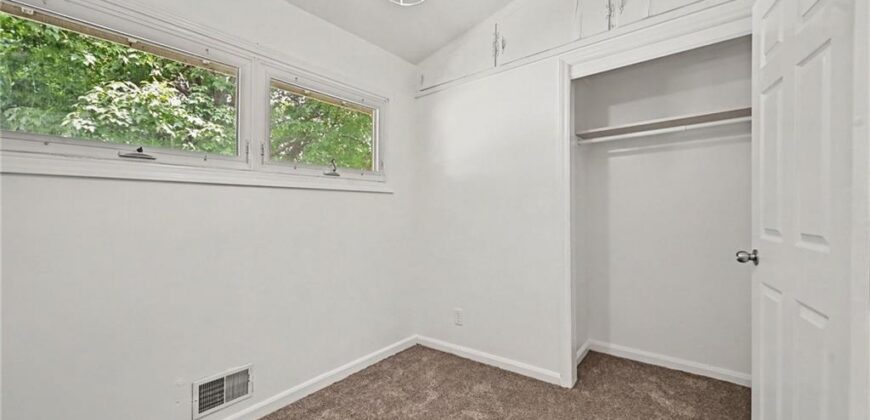 6108 N Howard Avenue, Kansas City, MO 64118