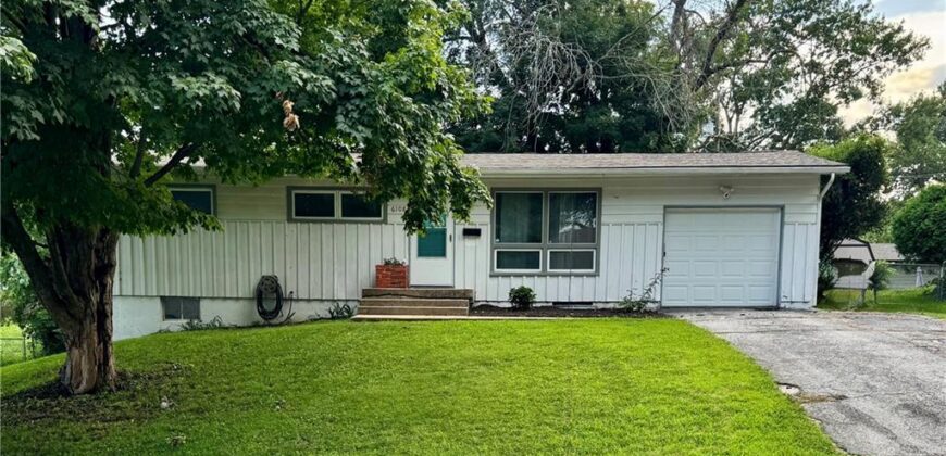 6108 N Howard Avenue, Kansas City, MO 64118