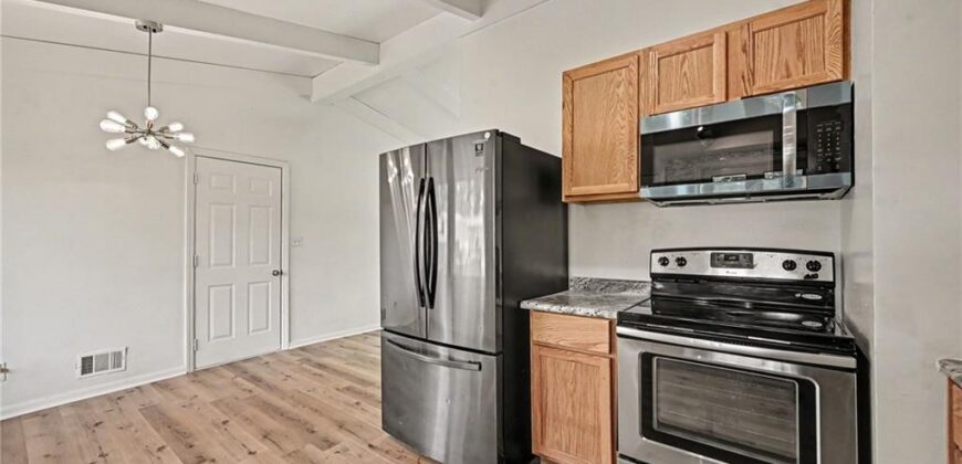6108 N Howard Avenue, Kansas City, MO 64118