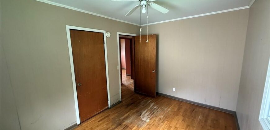 107 Berton Road, Excelsior Springs, MO 64024